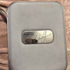 Brookstone limited edition Ariana grande cat headphones